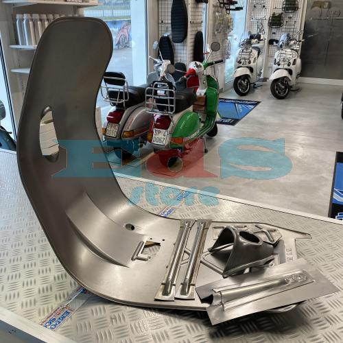 LEGSHIELD AND FLOORBOARD KIT WITH REINFORCEMENTS, CROSS MEMBERS AND NOSE PANEL VESPA 50 L N R, 90, 125 ET3 PRIMAVERA