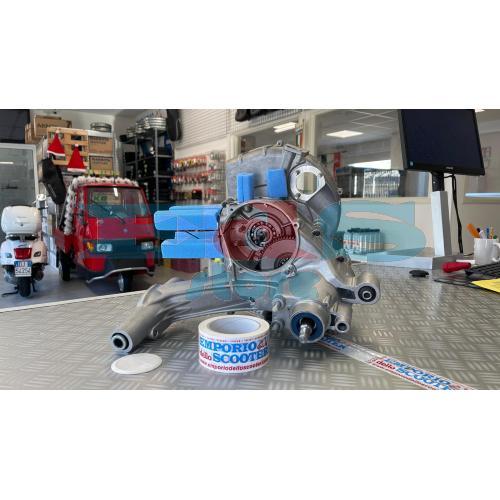 MOTEUR SEMI-COMPLET PIAGGIO PX 125-150