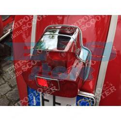 FEU ARRIÈRE SUPPORT EN PLASTIQUE VESPA
